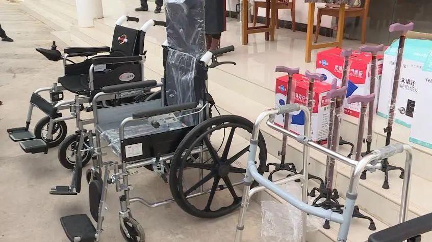 扶殘助殘，溫暖同行——大姚金碧鎮136名殘疾人獲贈基本型輔助器具